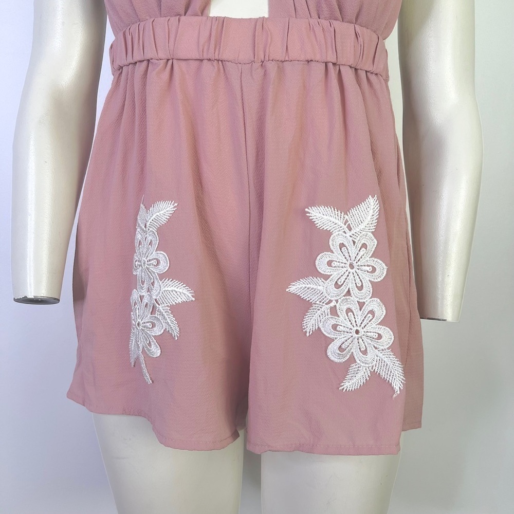 PINK ROMPER PLUNGING NECK PINK  BARBIE BLUSH ROMPERS ELASTIC WAISTBAND MEDIUM - Picture 10 of 11